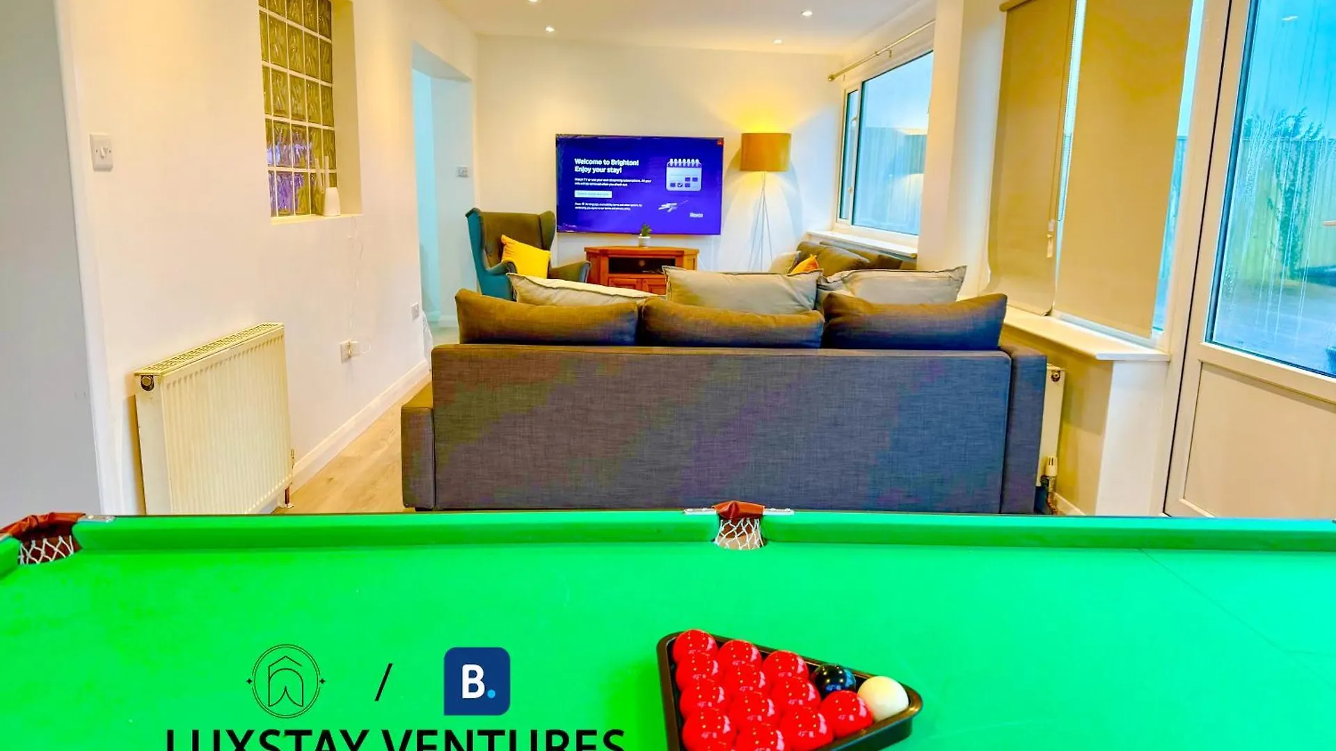 Hébergement de vacances Luxury 4Br Brighton Home Near South Downs With Stunning Sea Views, Pool Table & Free Parking For 4 Cars